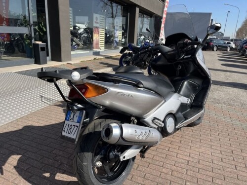 Yamaha T Max - immagine 3