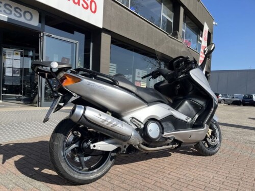 Yamaha T Max - immagine 4