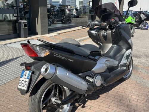 Yamaha T Max - immagine 3