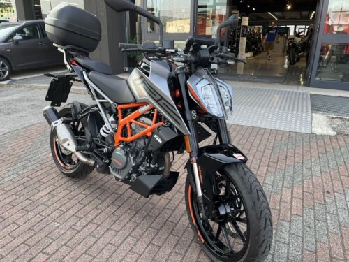 KTM 125 Duke - immagine 7