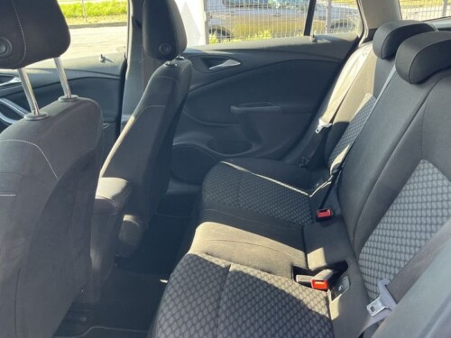Opel Astra - immagine 18