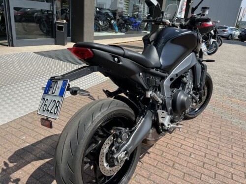 Yamaha MT-09 - immagine 12