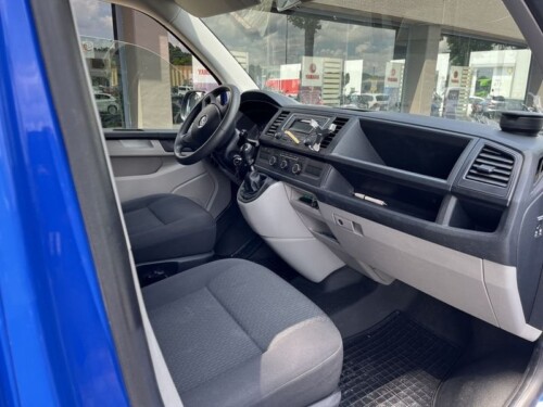 Volkswagen Caravelle - immagine 8