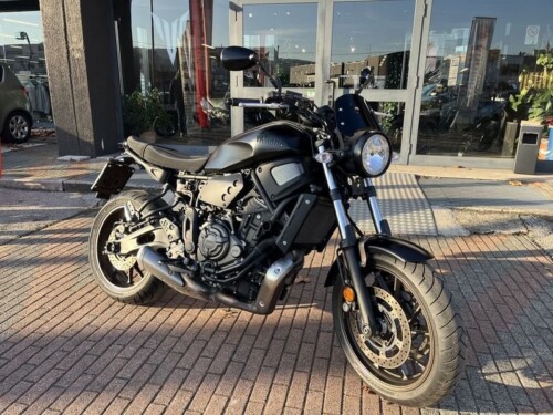 Yamaha XSR 700 - immagine 3