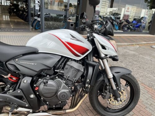 Honda Hornet - immagine 6