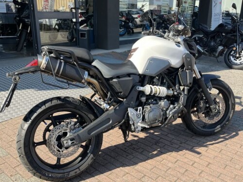 Yamaha MT-03 - immagine 6
