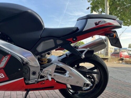 Aprilia RSV Mille - immagine 20