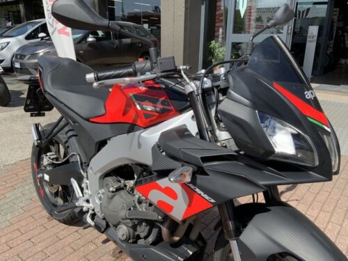 Aprilia Tuono 125 - immagine 7