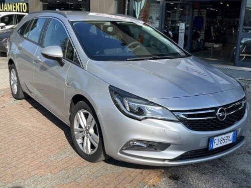 Opel Astra - immagine 12
