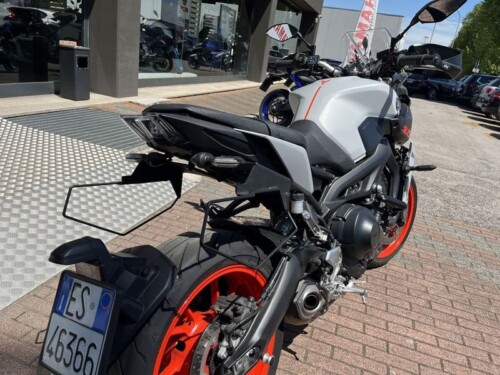 Yamaha MT-09 - immagine 8