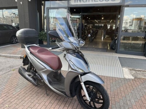 Kymco People 150i - immagine 9