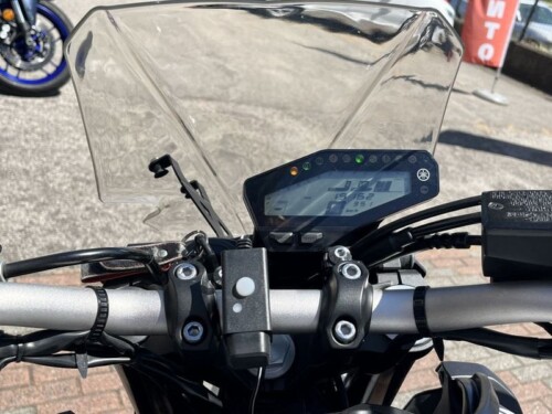 Yamaha MT-09 - immagine 15