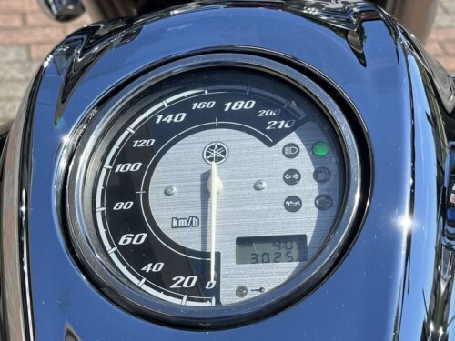 Yamaha XVS 950A Midnight Star - immagine 13