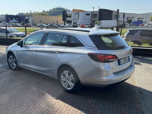 Opel Astra - immagine 4