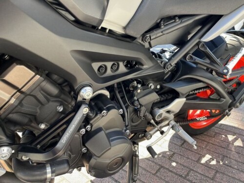 Yamaha MT-09 - immagine 14