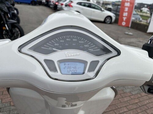 Vespa 150 Primavera - immagine 13