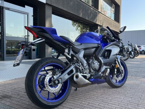 Yamaha YZF R7 - immagine 8
