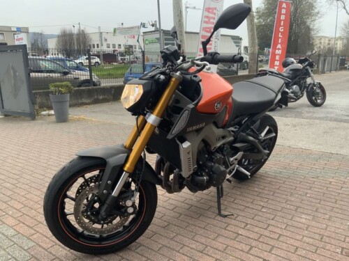 Yamaha MT-09 - immagine 3