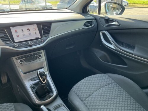 Opel Astra - immagine 19