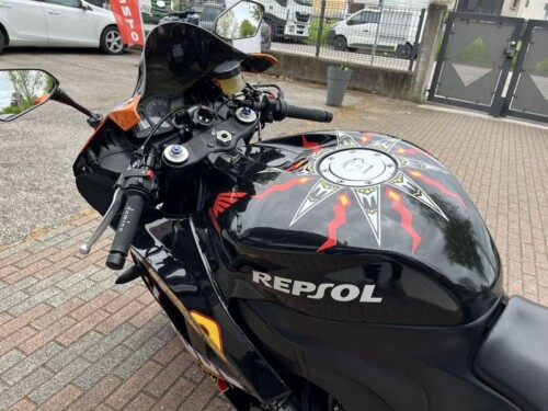 Honda CBR 600 - immagine 17