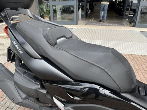 Yamaha X-Max 400 - immagine 9