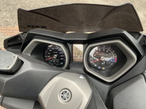 Yamaha X-Max 400 - immagine 7