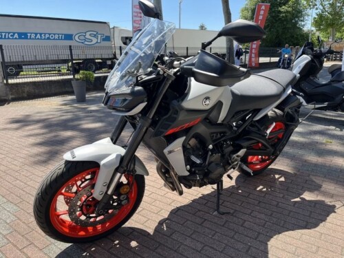Yamaha MT-09 - immagine 16