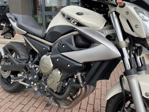 Yamaha XJ6 - immagine 5