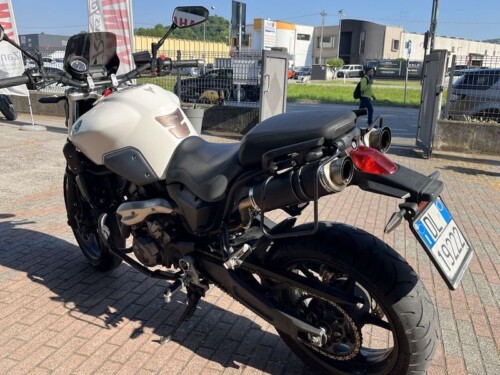 Yamaha MT-03 - immagine 4
