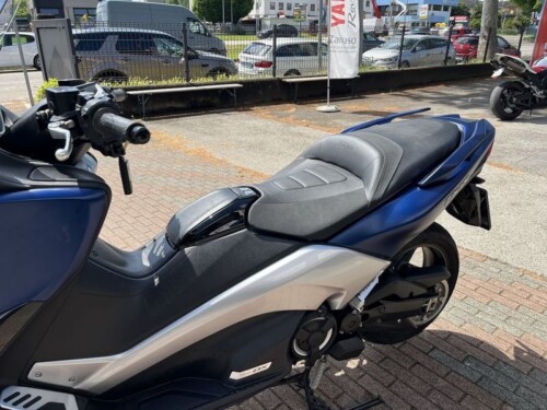 USED - Allestimento DX Pochissimi KM - immagine 16