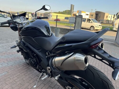 Triumph Speed Triple 1050 - immagine 9