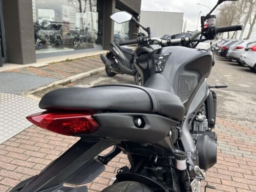 Yamaha MT-09 - immagine 16