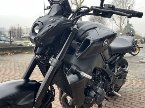 Yamaha MT-09 - immagine 10