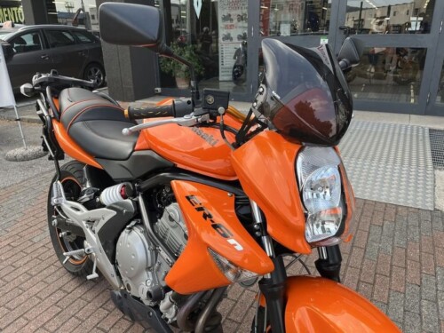 Kawasaki ER 6N - immagine 9