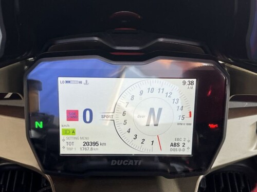 Ducati Panigale V4 - immagine 17
