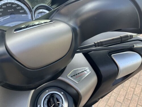 Yamaha T Max - immagine 9