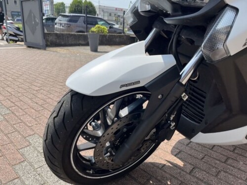 Yamaha X-Max 400 - immagine 10