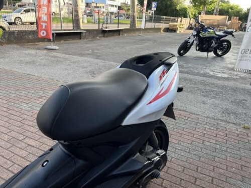 Yamaha Aerox 50 - immagine 7