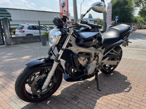 Yamaha FZ6 - immagine 10