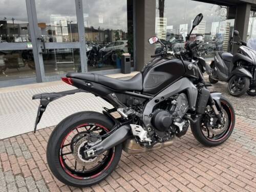 Yamaha MT-09 - immagine 7