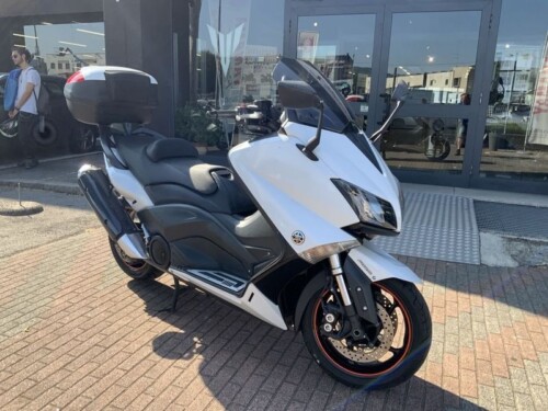 Yamaha T Max 530