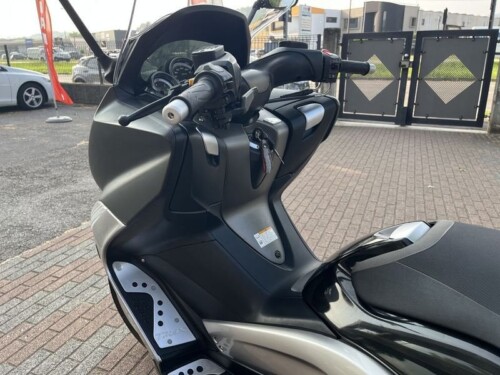Yamaha T Max - immagine 18