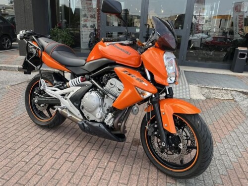 Kawasaki ER 6N - immagine 4