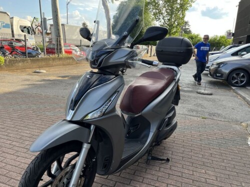 Kymco People 150i - immagine 10
