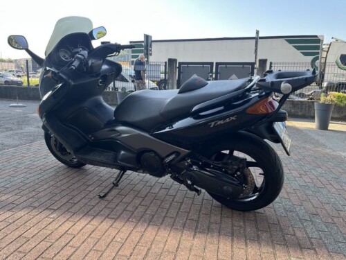 Yamaha T Max - immagine 9