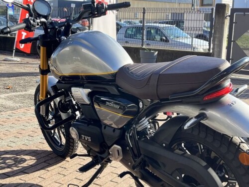 Triumph Speed Twin - immagine 8