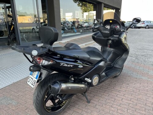 Yamaha T Max - immagine 3