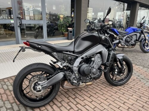 Yamaha MT-09 - immagine 4