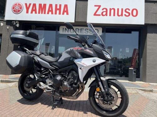 Yamaha Tracer 900