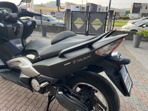 Yamaha T Max - immagine 14